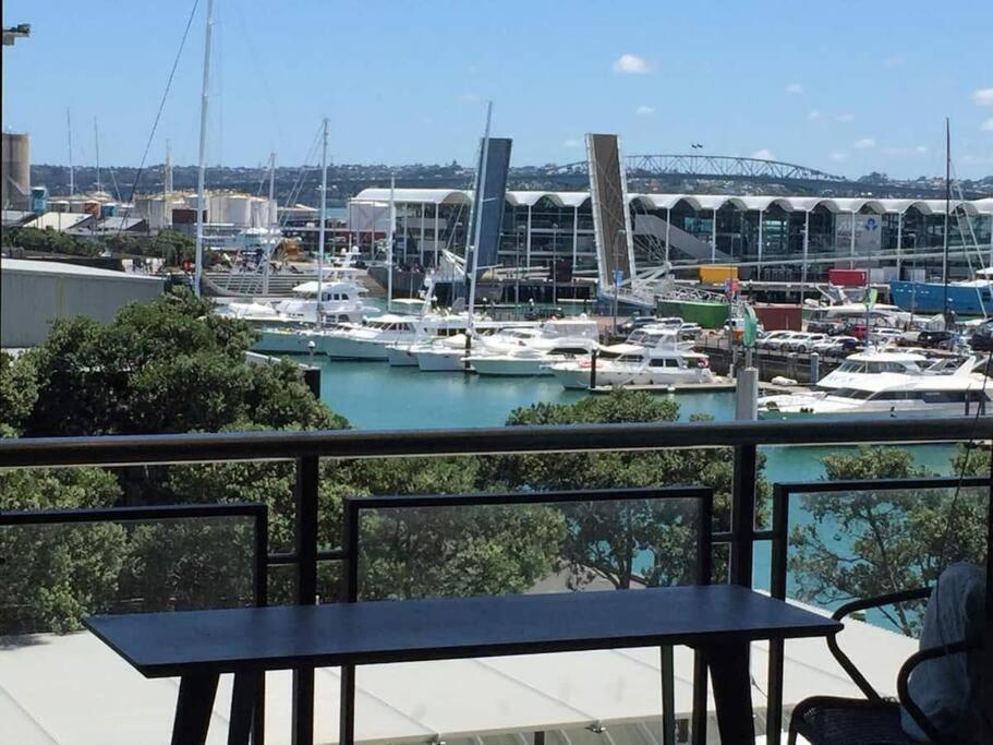 奥克兰Luxury Waterfront Nest Above Viaduct Harbour公寓 外观 照片